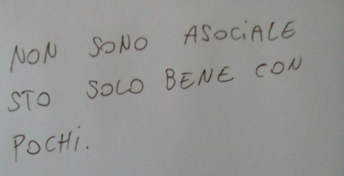 la-ragazza-degli-abbracci - Sto solo bene con pochi.