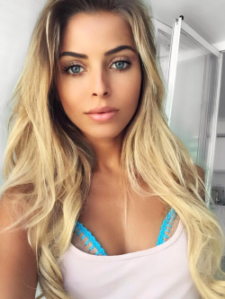 i-would-date-her:  Chiara Bransi