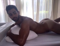 miguelorozcovictory:  Hmmm pablo I think you are not covering your dick right ;) sweet dreams pablo!