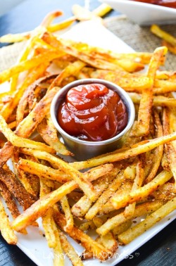 iamthatonewholovestoeat:  Extra Crispy Oven Baked Fries 