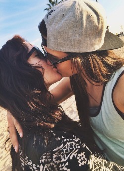 the-inspired-lesbian:  Love and Lesbians ♡ 