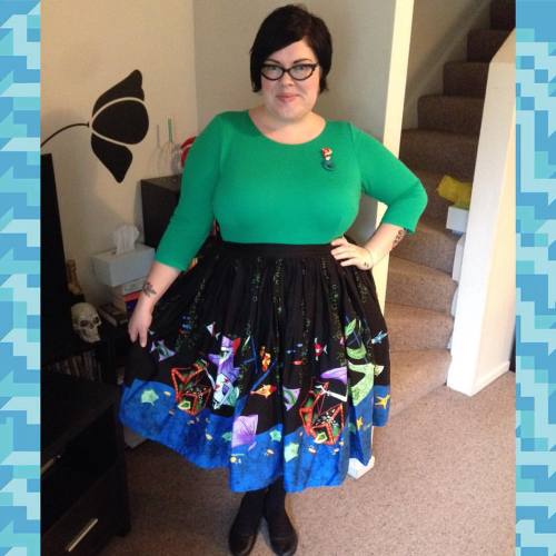 ilikeprettyclothes: All of the #mermaids! Top and skirt from @pinupgirlclothing, brooch by @erstwild