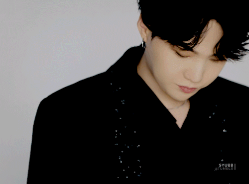 OH MY I AM NOT OKAY