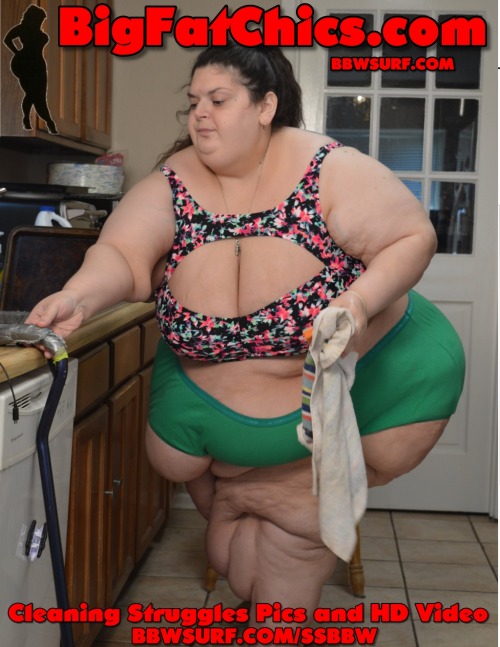 USSBBW BiBi struggles to clean the kitchen. Her rolls of fat weighing her down making it hard to mov