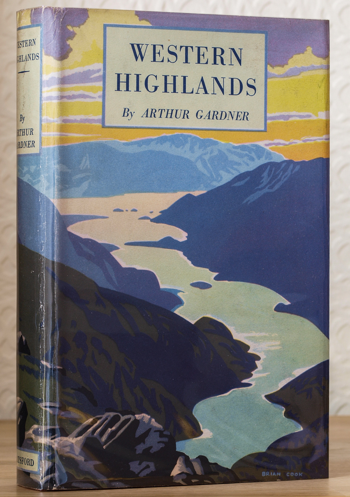 Western Highlands by Arthur Gardner (B. T. Batsford, 1947). Dustwrapper art by Brian Cook.