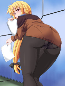 hentai-ass-only:  Follow Hentai Ass Only for more Butt Pics!!!