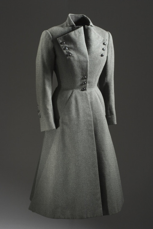 omgthatdress:SuitJean Dessès, 1952-1953The Los Angeles County Museum of Art