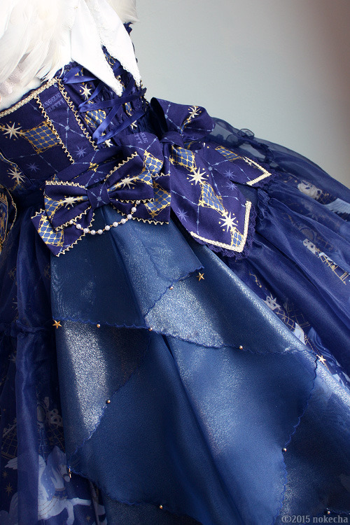 nokecha:  Crystal Dream Carnival Pegasus OutfitWhen I heard that Angelic Pretty was going to be at the Hellocon Teaparty 2015 I started planning this outfit. The theme of the teaparty was Fairytale Theatre so I decided to go with the pegasus theme as
