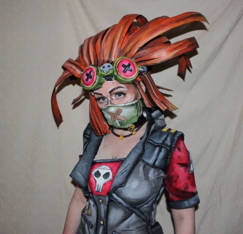 Some unedited shots of my new Gaige cosplay from Borderlands 2, the XXX alternate head! I am so happ