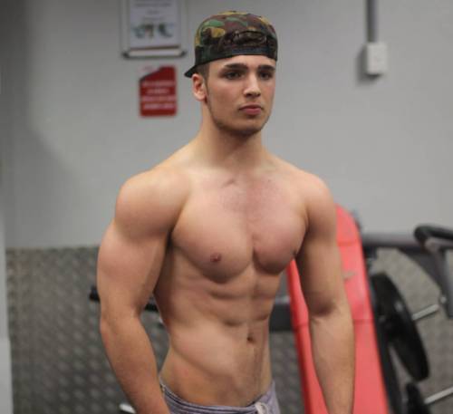 lumbrjax:  Instagram user @jackhoughtonfitness http://ift.tt/1S28A92
