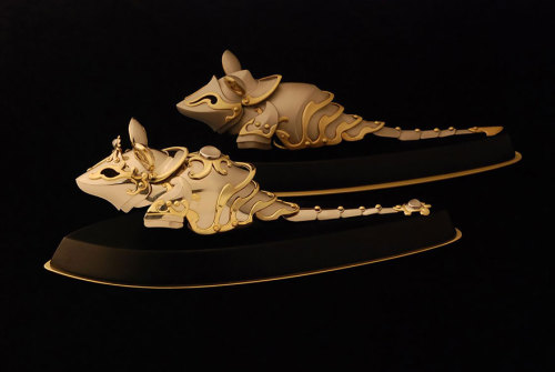 treasures-and-beauty: mayahan: Artist, Jeff de Boer, Creates Cat And Mice Armor Based On Different H