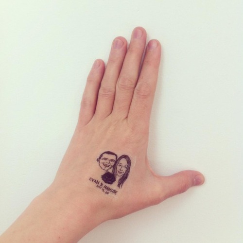 Custom Portrait Tattoo @lilimandrill www.lilimandrill.fr @etsy #weddingfavors #favorsforguests #wedd