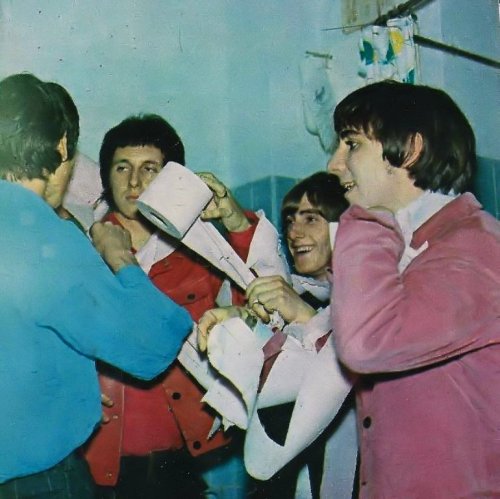 The Who - I Bet Keith Started This…and Roger Points It Out.