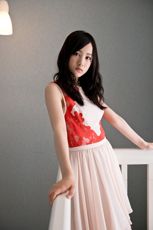 akb48wallpapers:  Minami Hoshino