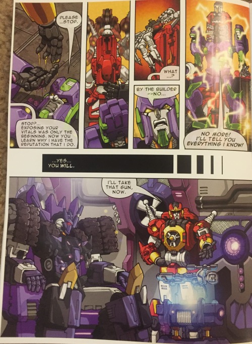 rnegastar:  rnegastar:The Mastermind Creations DJD toys come with little mini-comics that provide a backstory for the toy. I particularly enjoyed the comic that came with Kaon Anarchus, because look who else is featuring prominently 😍 These are obviously