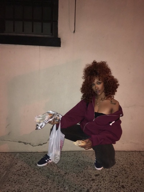 szaforthesoul:“Back on my bullshit™ 🍊”