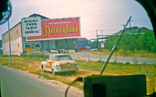 missmaceymouse:We’re going to Disneyland. Old Disneyland billboard