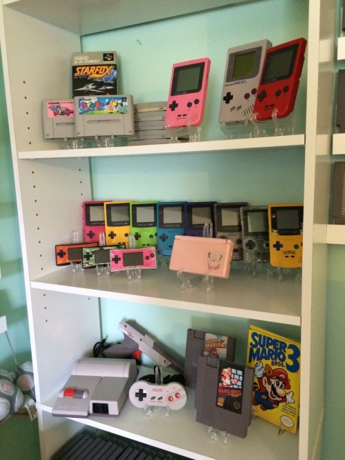 thegentlemangamer: 8bitrevolver: fujicucumber: 8bitrevolver: Retro Game Room Version 2 I needed 