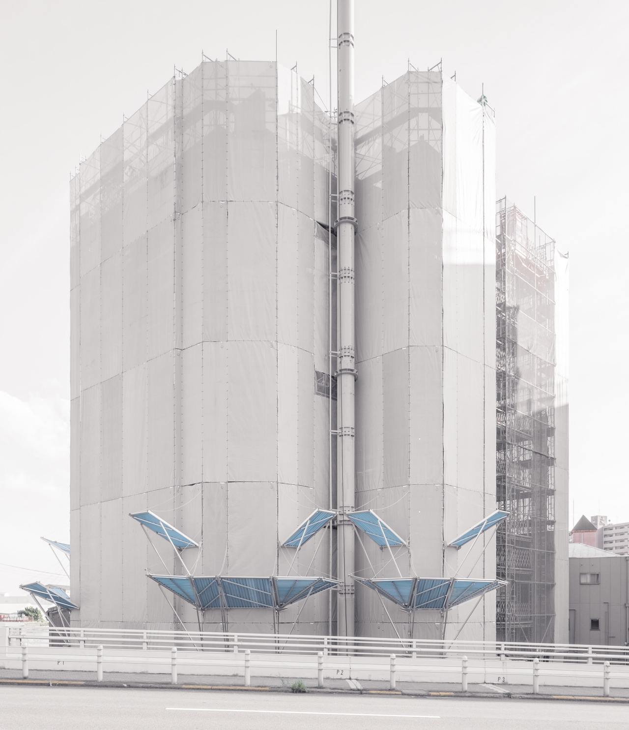 janvranovsky:  Two towers, Osaka | © Jan Vranovsky, 2015 