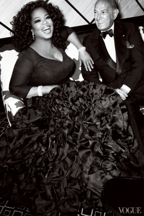 vogue:
“Oscar de la Renta has passed away at the age of 82, but he will always be remembered through his work and legacy.
Oprah Winfrey and Oscar de la Renta, photographed by Mario Testino, Vogue, July 2010.
See his legendary designs in the pages of...