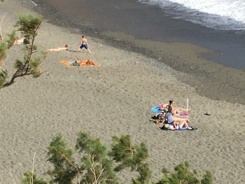 May 2018 - further views of Lentas/Dytiko peaceful nude beach !