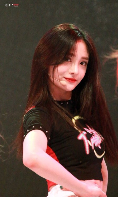 pristin-kyulkyung:170625 Pristin Kyulkyungat Cheonan FunFun Dance Audition© 쭈보스do not edit, crop, or