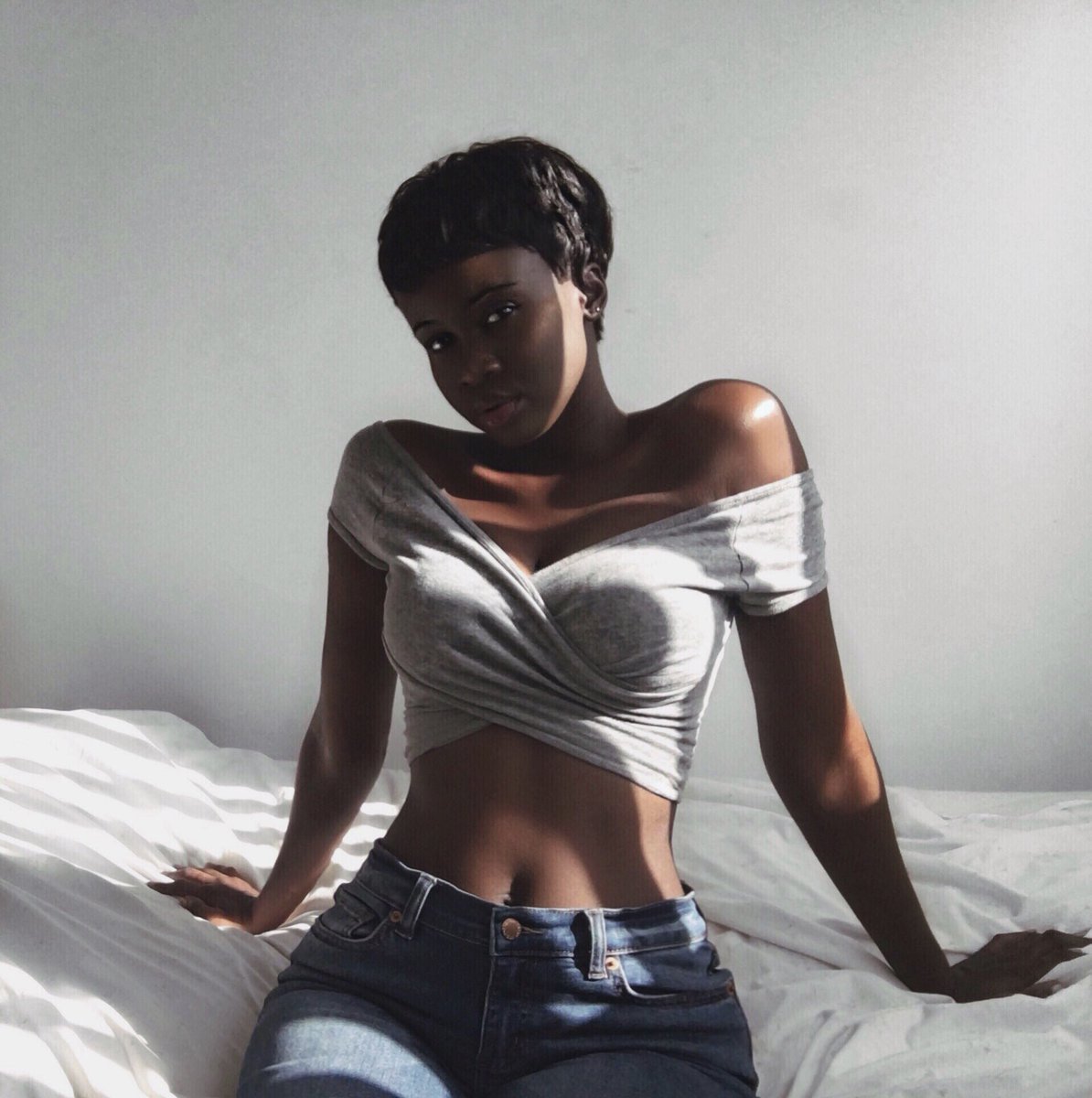 fashionistasrus:  Instagram: liaferreira_m
