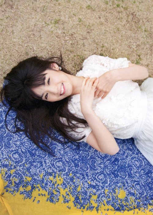 sayumi-love: 道重さゆみはアイドル界の神道重のおかげで今週も働けそう reblogged with tintum.