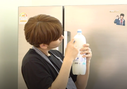“WHY THE FUCK DID YOU DRINK THE CALPIS (??) I SWEAR TO GOD YOUR NASTY GERMS ARE ON IT NOW WE’RE ALL 
