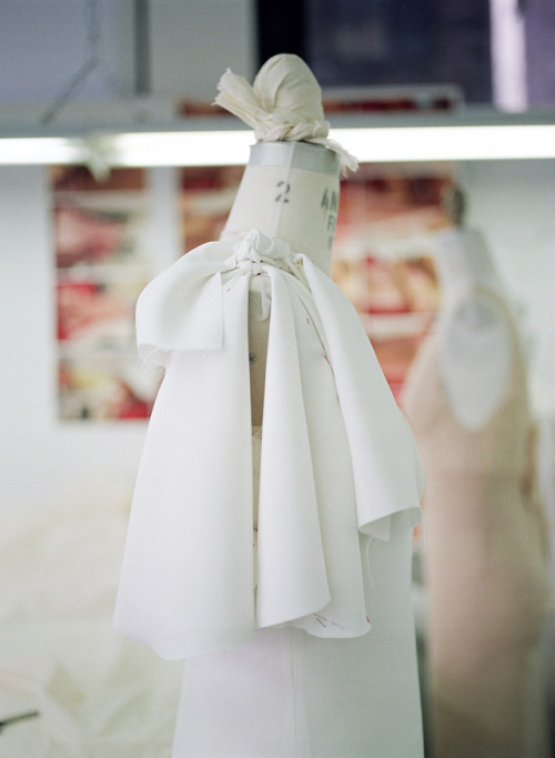 A behind the scenes look at actress and presenter Laura Dern&rsquo;s CALVIN KLEIN BY APPOINTMENT