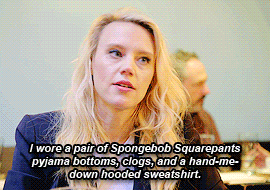 holtzmanned-baby:lesbian privilege, as told by kate mckinnon.  Taking notes 