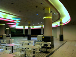 aaadonta: abandoned White Flint Mall, North