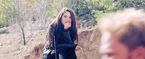 Isabelle Fuhrman in Hellbent