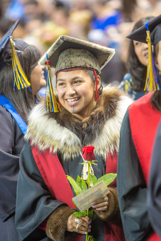selchieproductions:  uafairbanks:  Graduation regalia.  I mean, when you’re sharing