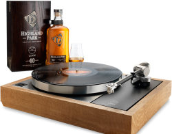 WANT! http://www.linn.co.uk/all-products/turntables/limited-edition-sondek-lp12