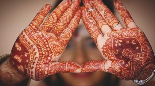 Look at that henna though! Details from Sonal + Devin&rsquo;s Fusion Hindu wedding. @greycardphoto |