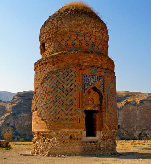 siyahalbatros:  Hasankeyf /Batman /Eastern region of Turkey.  by eongun