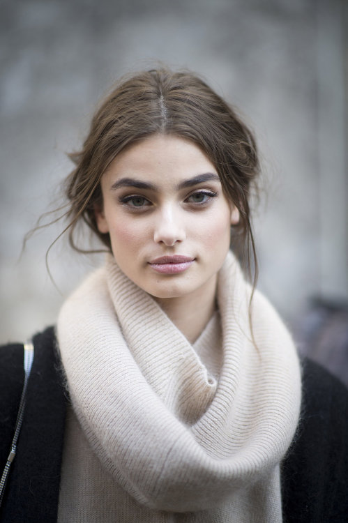 runwayandbeauty:The beautiful Taylor Marie Hill outside Dolce &amp; Gabbana Fall 2015, Milan Fas