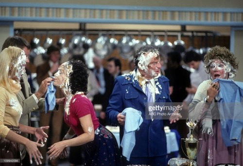 jaquandor: Production stills from the shooting of the THREE’S COMPANY episode “The 