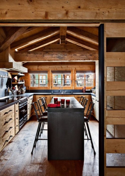 Cozy & Inspiring Chalet Kitchens