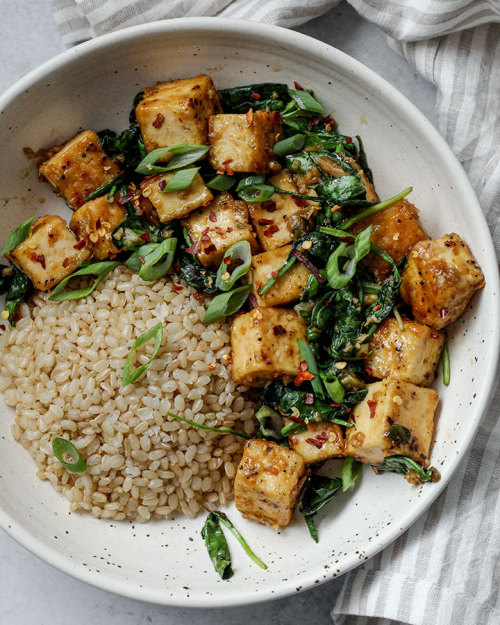 everythingwithwasabi:Vegan Garlic “Honey” Tofu