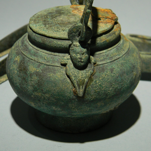 rodonnell-hixenbaugh: Pair of Roman Bronze Strigils and Aryballos A pair of ancient Roman bronze str