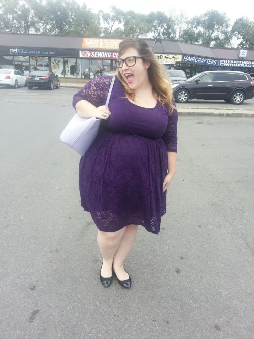 hcard13:  cutefatbabepassion:  Adorable birthday fatty.   Cutie!