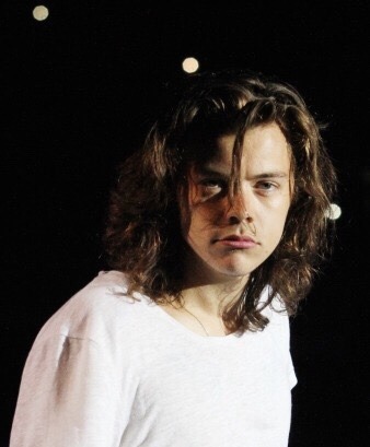 Harry's Hot, I'm A Mess (Harry + pout)