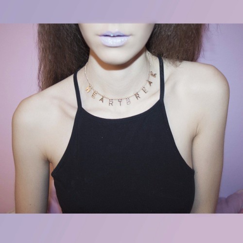 BELLA HEARTBREAK is wearing her new favorite #heartbreak #choker i made for her birthday. #diy #jewe