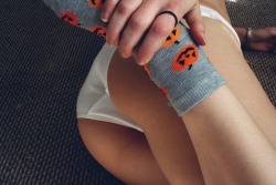 beautifullyundressed:  naturalandnude:  camdamage:  martymachlia pt ii | cam damage by self | featuring Trouble Knickers [view the full set here]  OMG THE HALLOWEEN CAM SHIT IS SO RAD  Cam 😻 