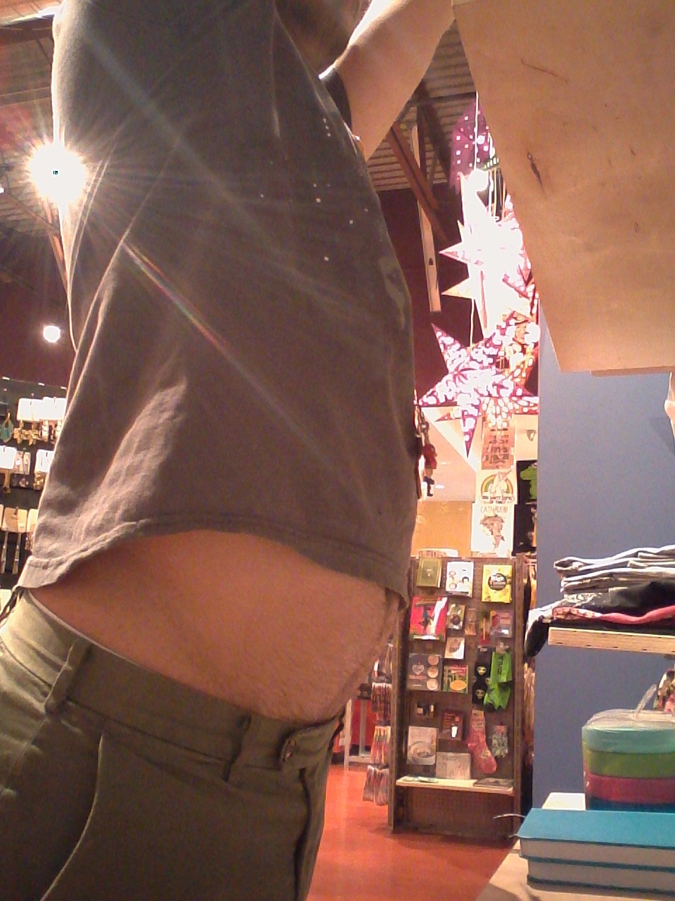 hedgepiggygains:  When did this shirt get so small?