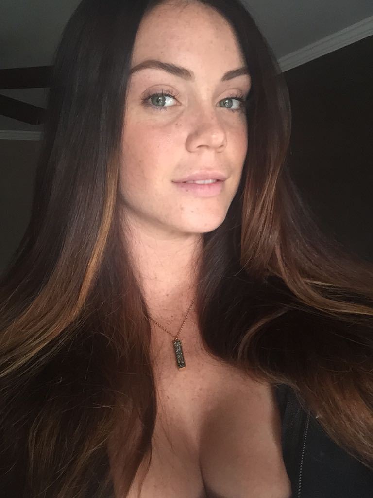 Alison Tyler Selfies