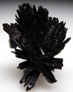 ggeology:  Goethite // Goethite Hill, Lake George, Park Co., Colorado, USA