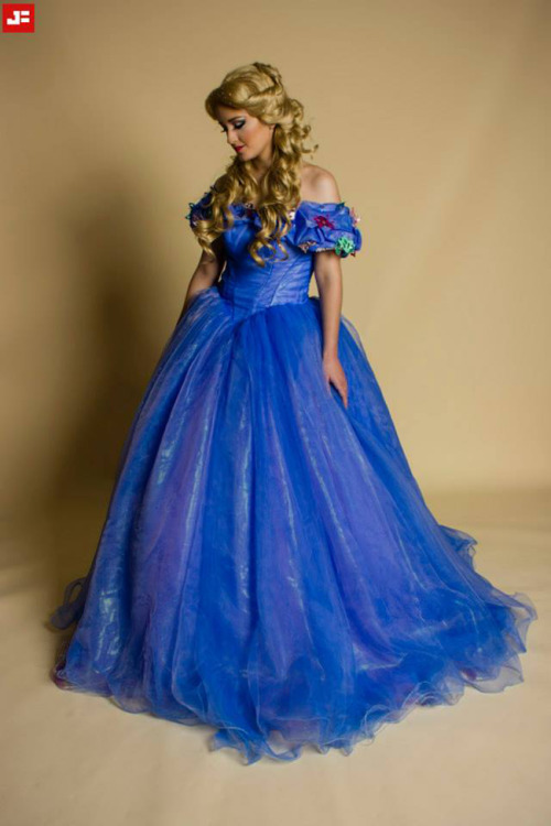 dball2020:  (via Girls Who Cosplay: Tiffany Amber as Cinderella)